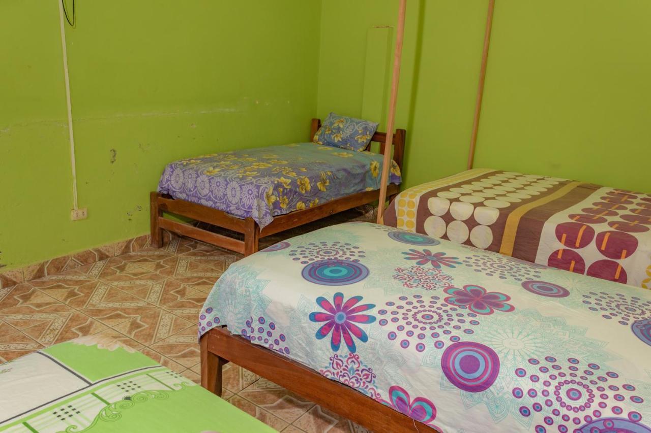 Perezoso Hostel Рурренбак Екстер'єр фото