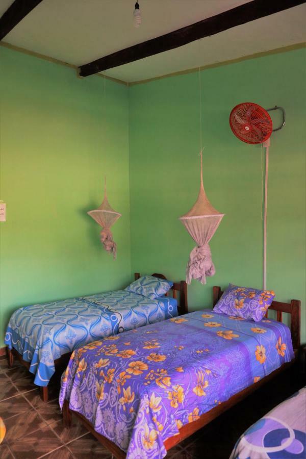 Perezoso Hostel Рурренбак Екстер'єр фото